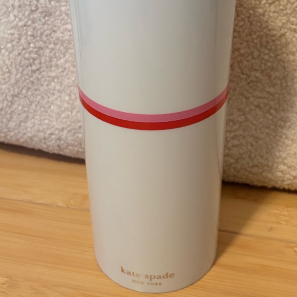 🎀 Kate Spade Red and Pink Ribbon Bow Tumbler with Straw NEW Giftable - Picture 4 of 7